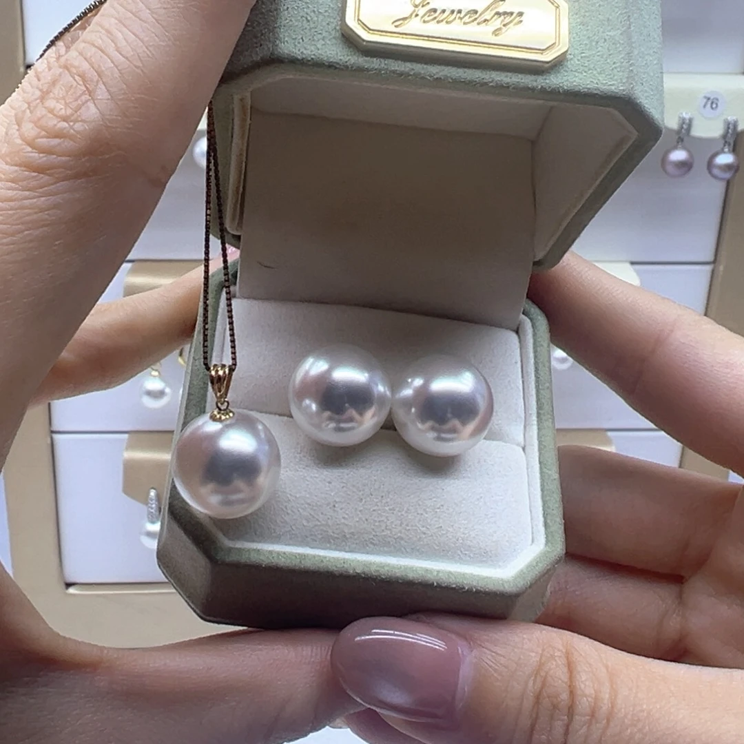 淡水珍珠18K金镶嵌吊坠(赠链)