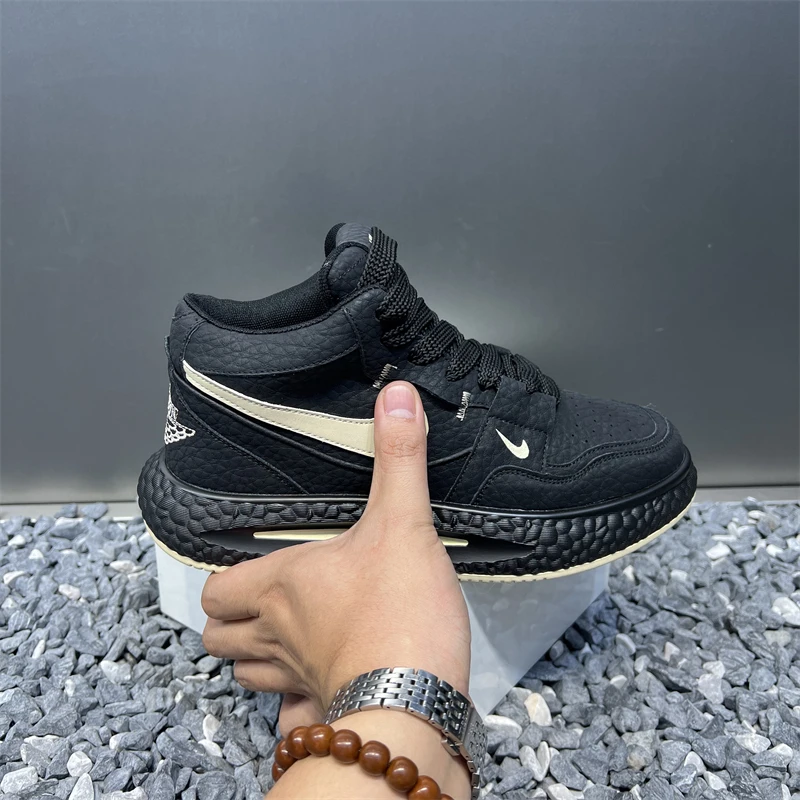 冬季新款男款潮鞋高帮厚低增高鞋尚时休闲舒适经典百搭个性潮流鞋