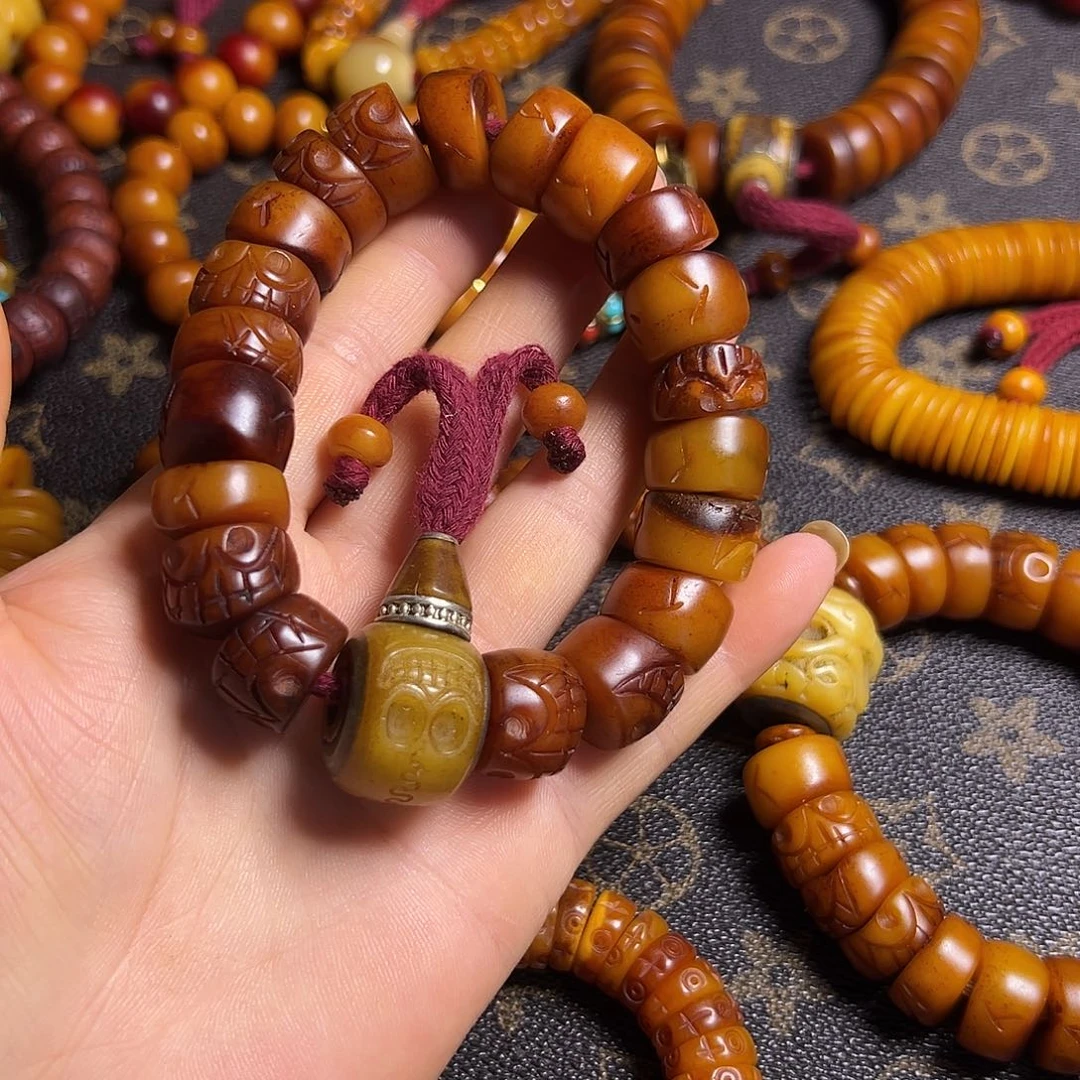 香榧木藏区手串牛骨