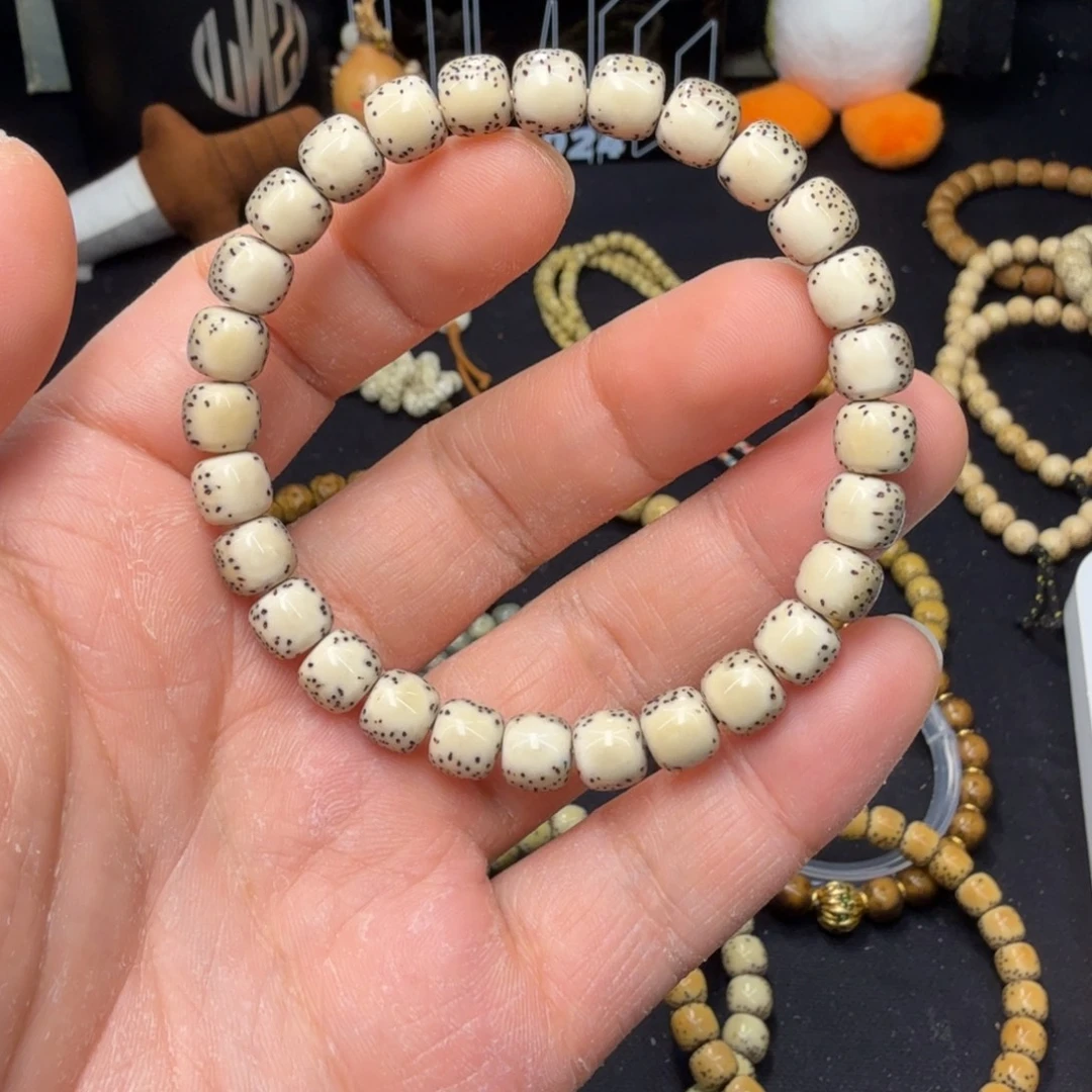 吊坠星月菩提8河豚