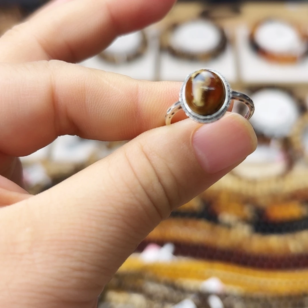 琥珀未镶嵌裸石大