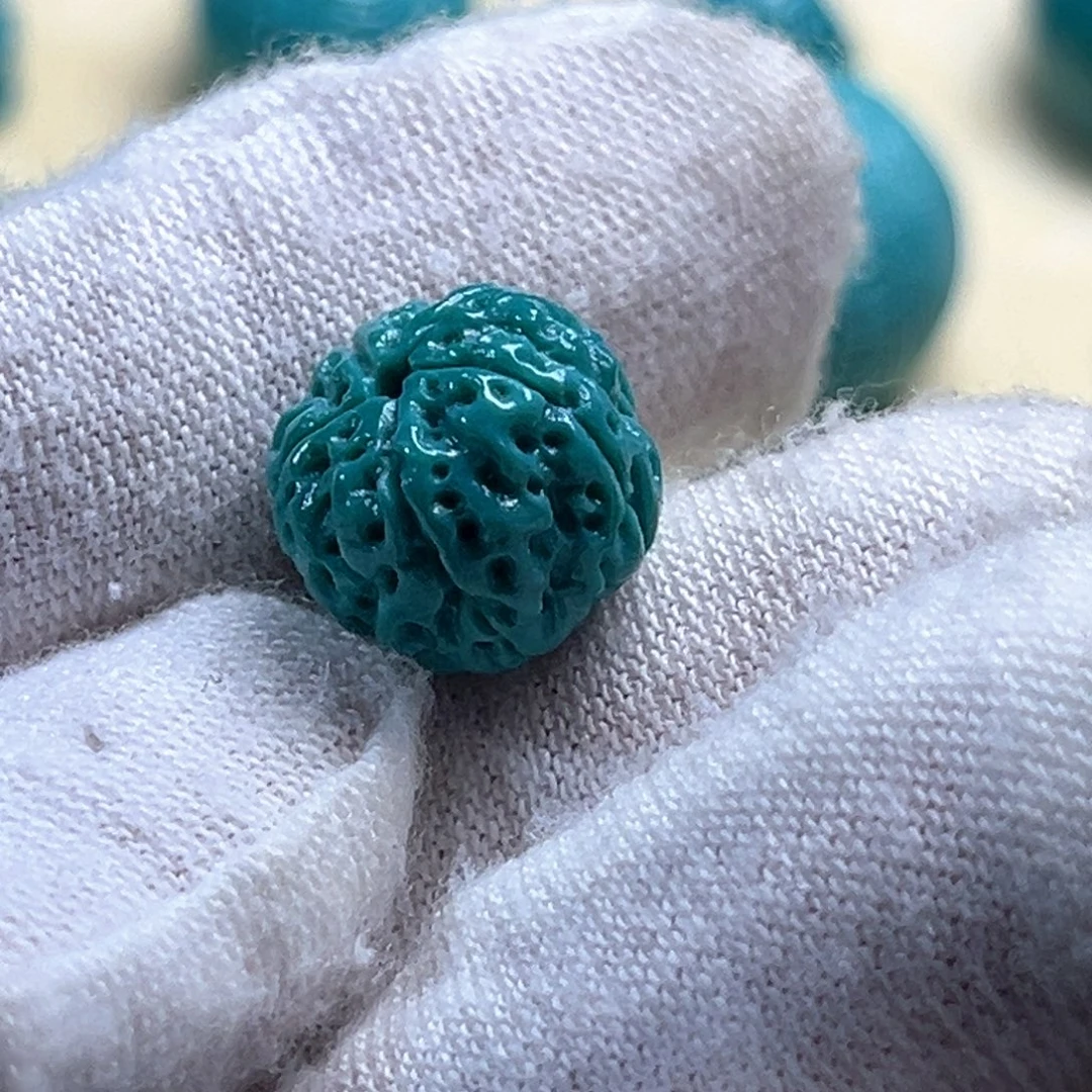 未镶嵌绿松石金刚