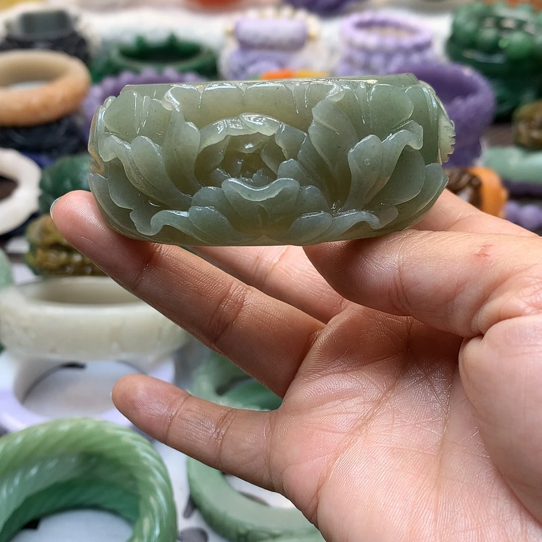 未镶嵌手镯石英质玉ღ****