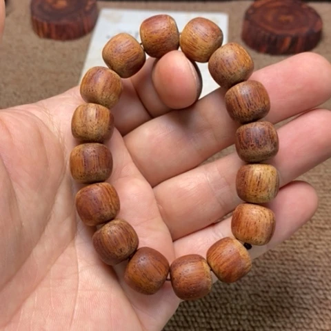 藤类A011降真香14老型白油