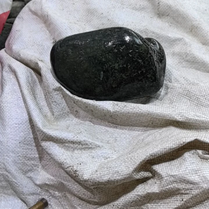 东***宏有机玻璃藏玉药王石原石