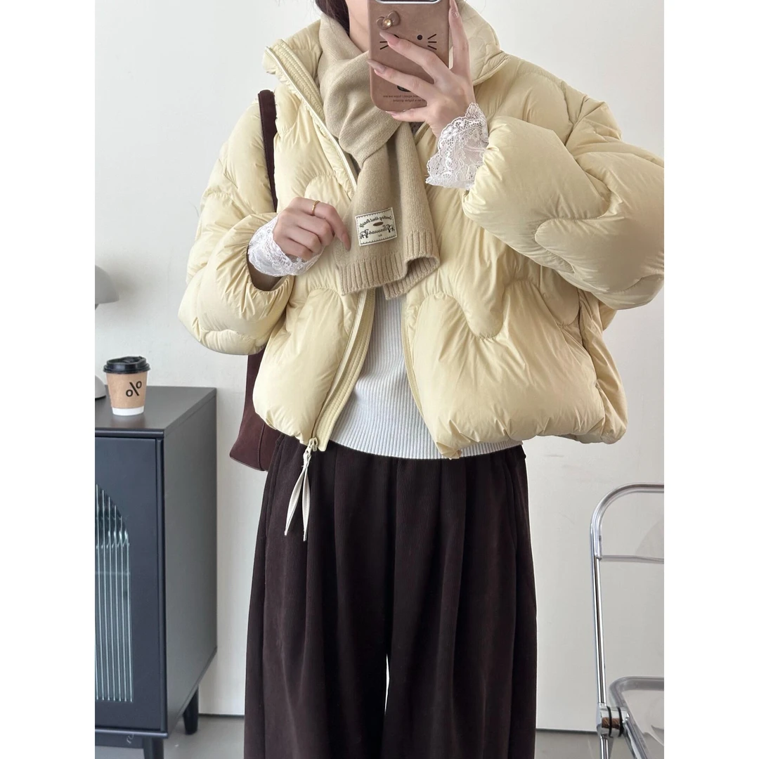 黑色波浪泡芙羽绒服女短款冬季2025新款小个子宽松90白鸭绒面包服