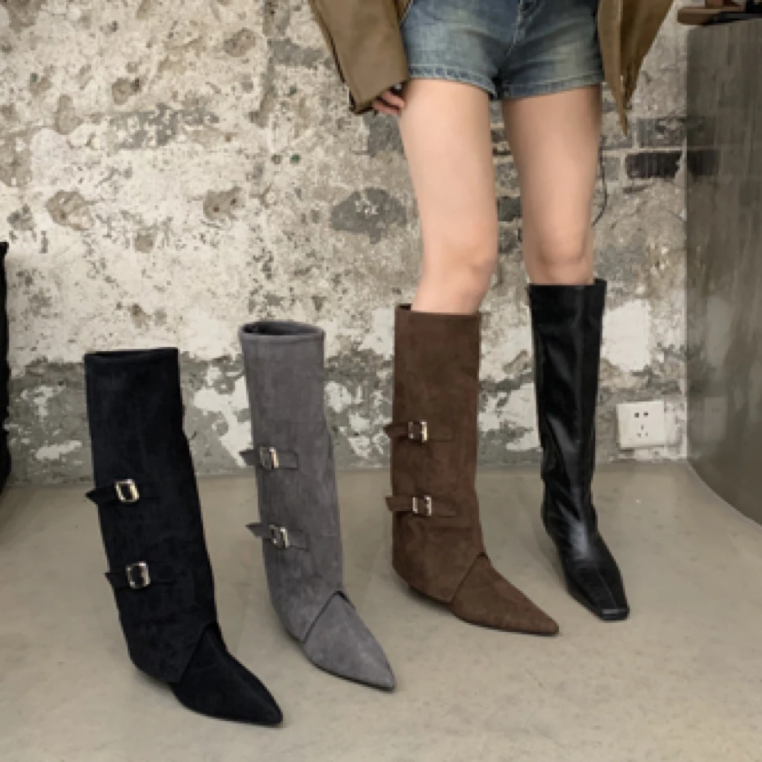 网红博主气质方头坡跟直筒靴绒面不过膝美拉德棕色长筒靴裤管靴