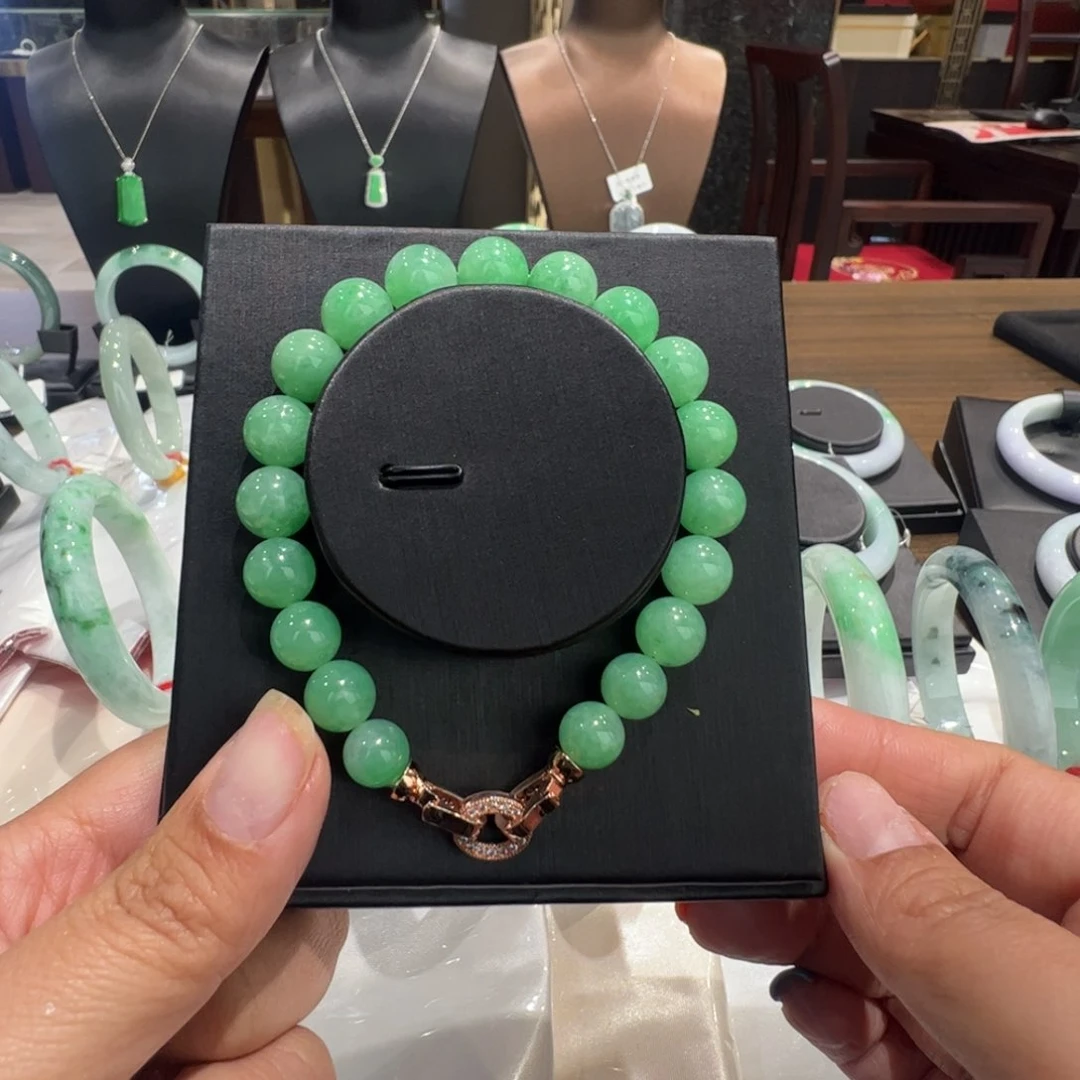 翡翠手镯（圆镯）未镶嵌