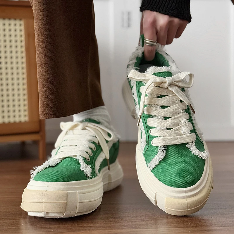 男士春季韩版小众潮流低帮厚底透气复古时尚小白休闲帆布鞋