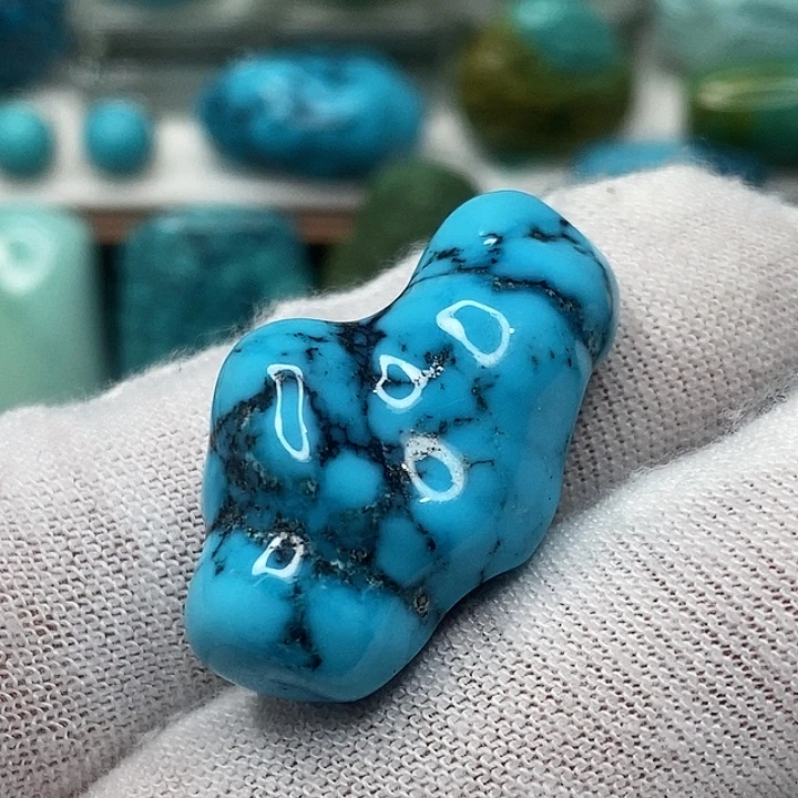 绿松石未镶嵌天然原矿 地大质检