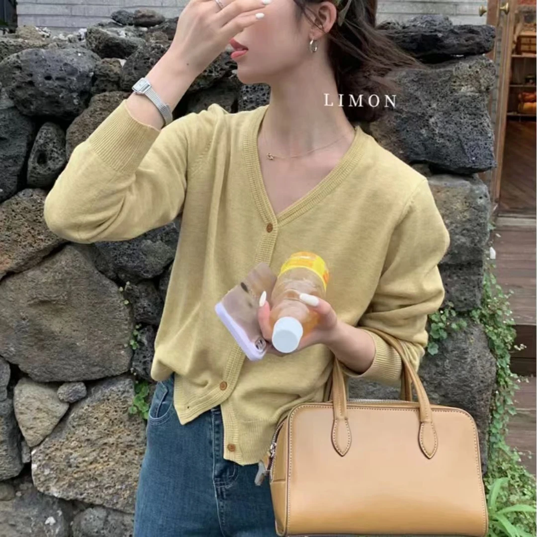 纯色女长袖毛针织衫女装V领提花早秋常规开衫上衣