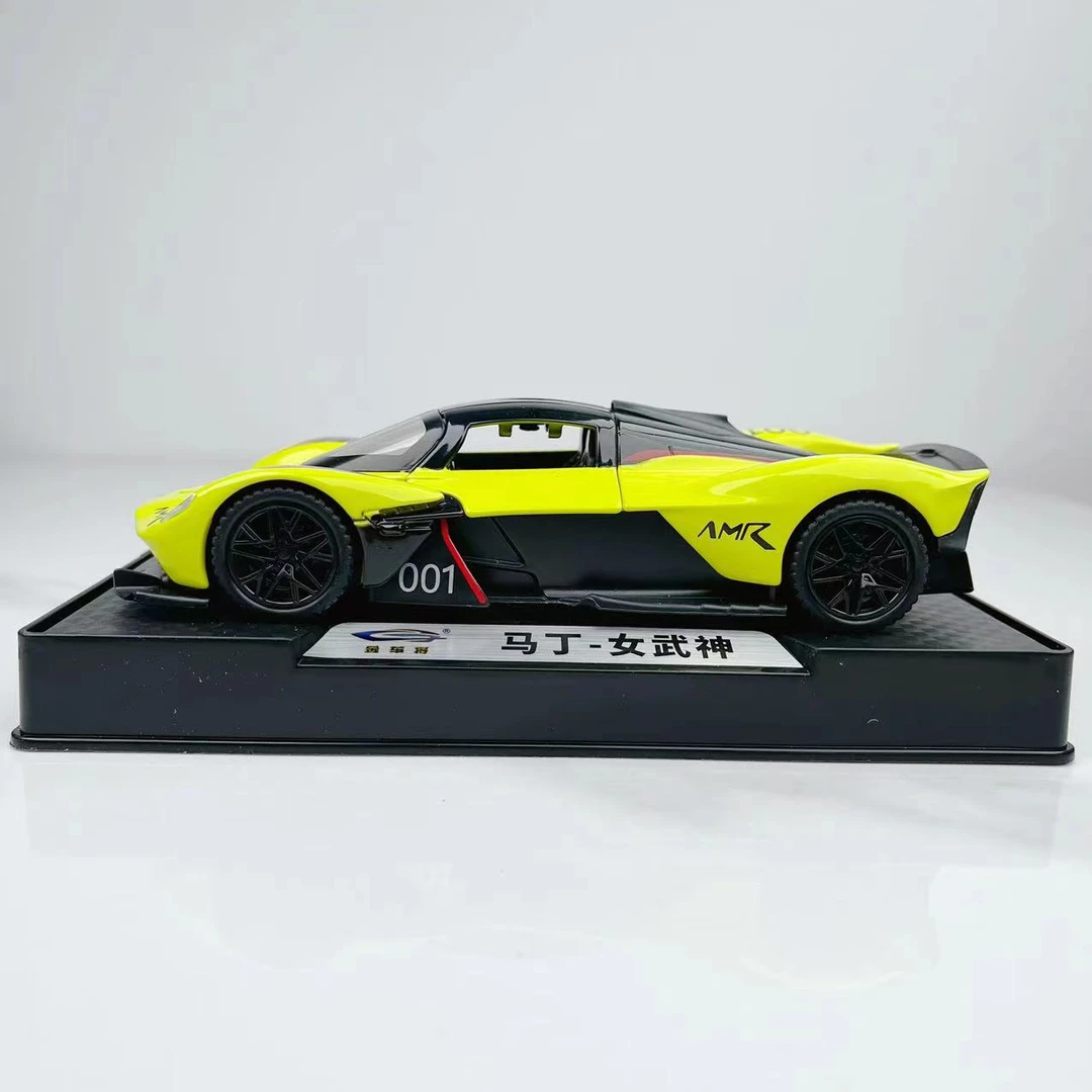 1:32阿斯顿马丁女武神合金跑车汽车模型玩具车男孩收藏摆件