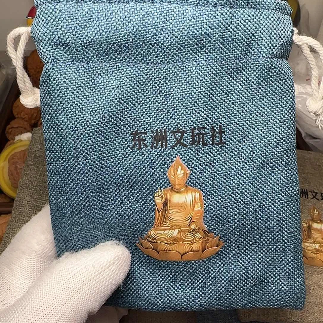 虓***丶文玩核桃吊坠文玩保温袋子