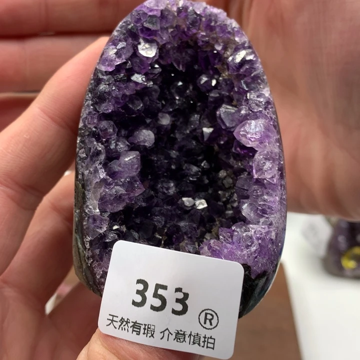 紫晶大型摆件（非配饰）未镶嵌