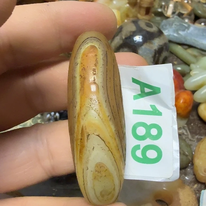 心***蕴未镶嵌颈饰玛瑙/玉髓