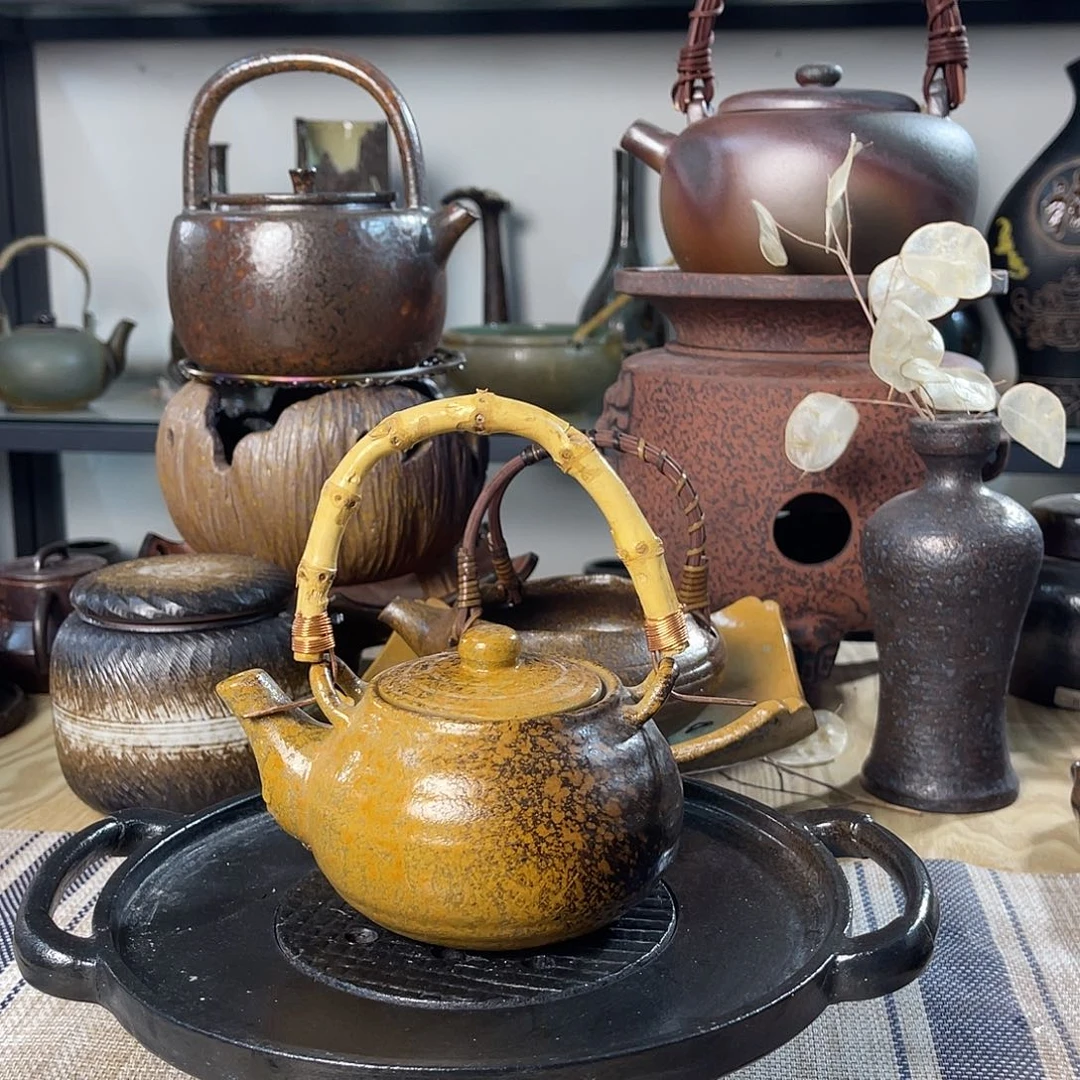 碟紫砂粗陶实用茶壶