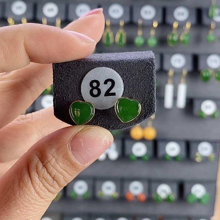 和田玉耳饰18K金镶嵌