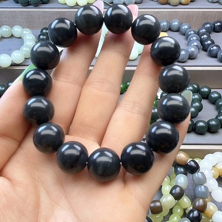 手链未镶嵌和田玉