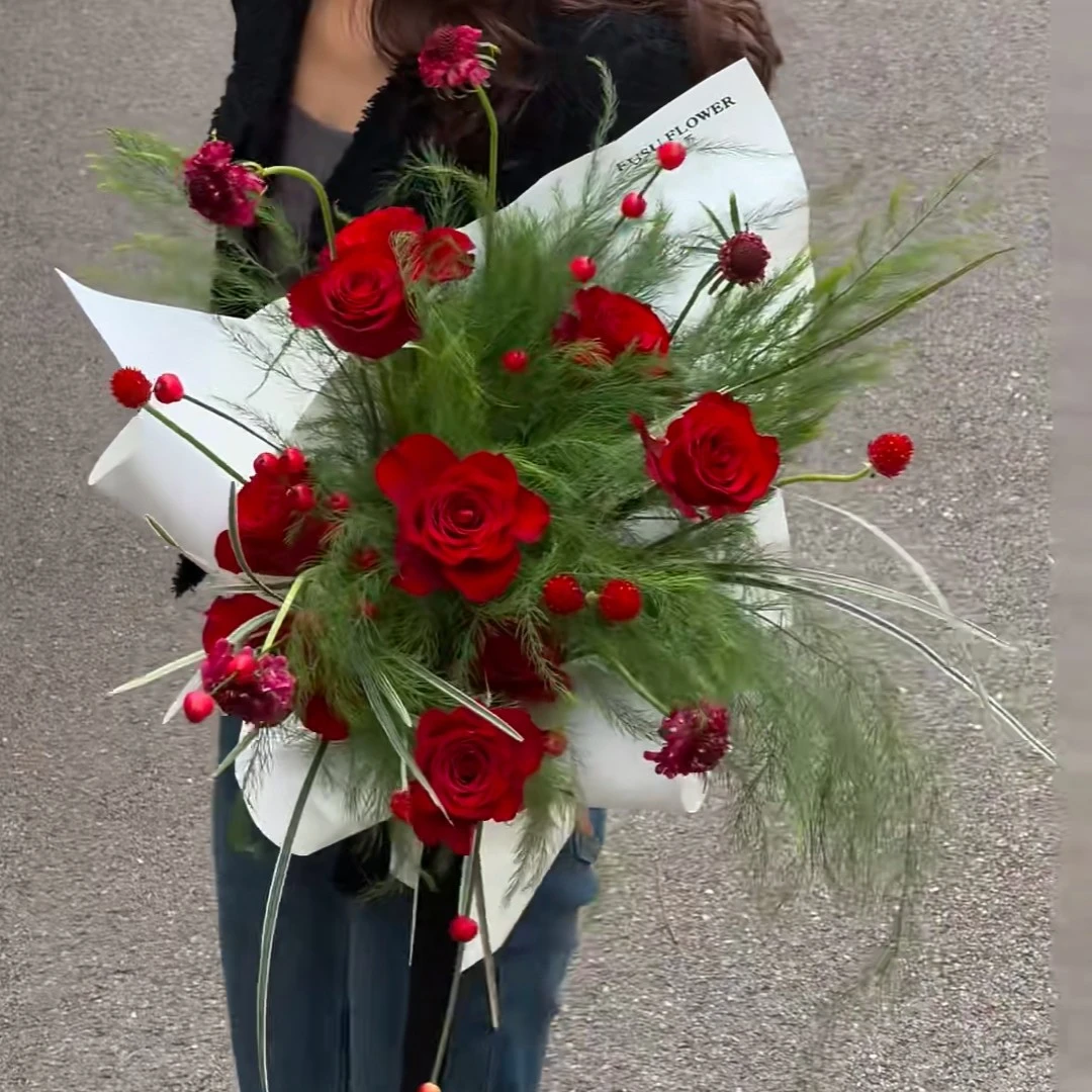 10朵红玫瑰高级定制花束