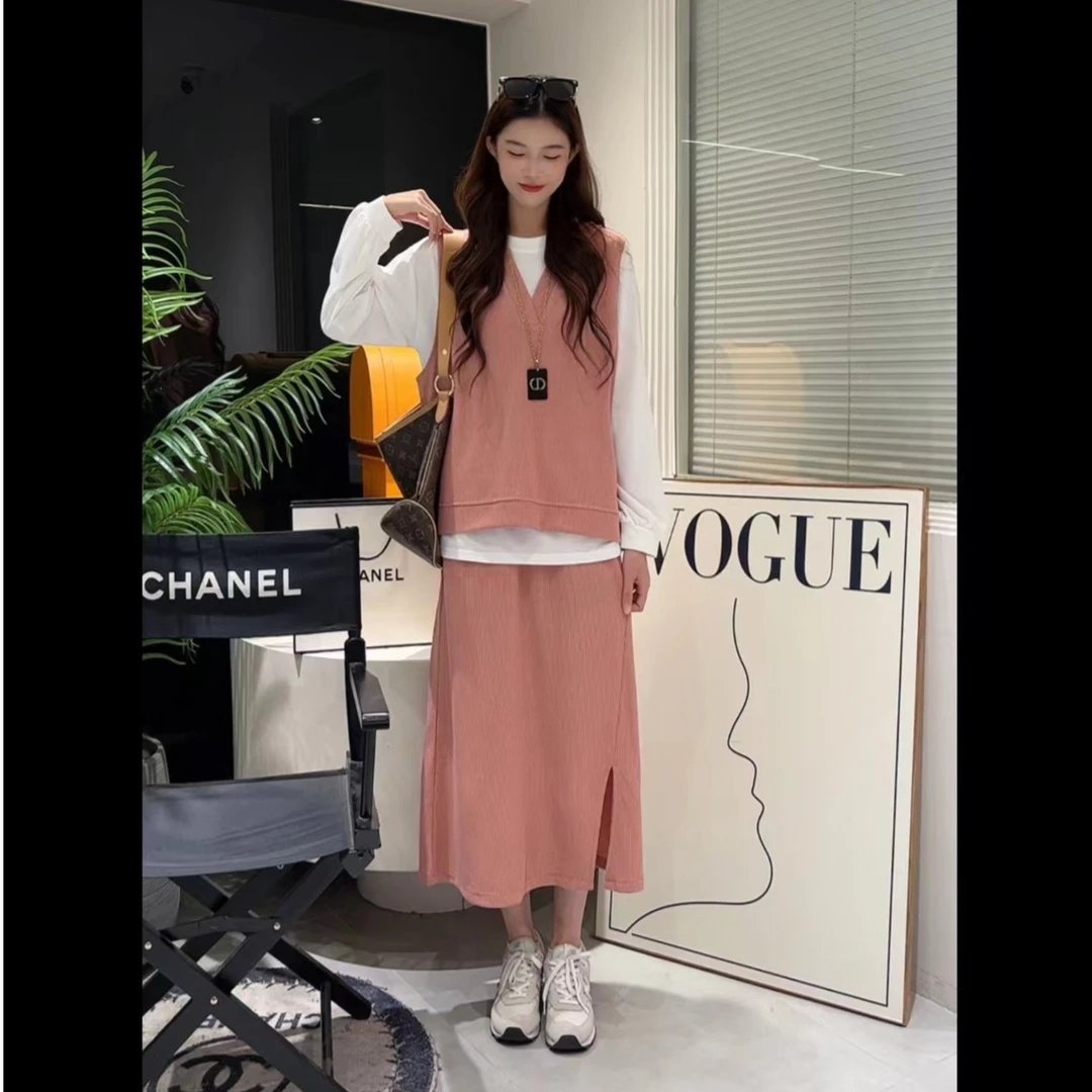 优享丽-秋季酷丝棉套装女减龄休闲圆领T恤背心半身裙三件套39214