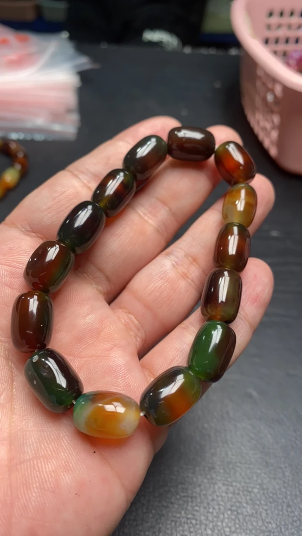 D 536 孔雀小桶手串