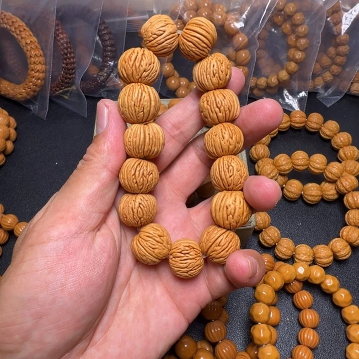 惜***缘猴头核桃手串大桃