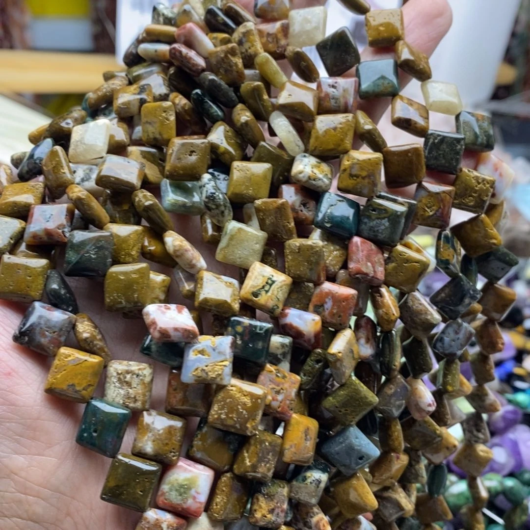 玛瑙/玉髓未镶嵌珠宝半成品一条天然5×10晶洞玛瑙对角方片D51