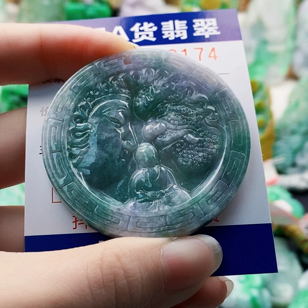 吊坠(不含链)未镶嵌翡翠