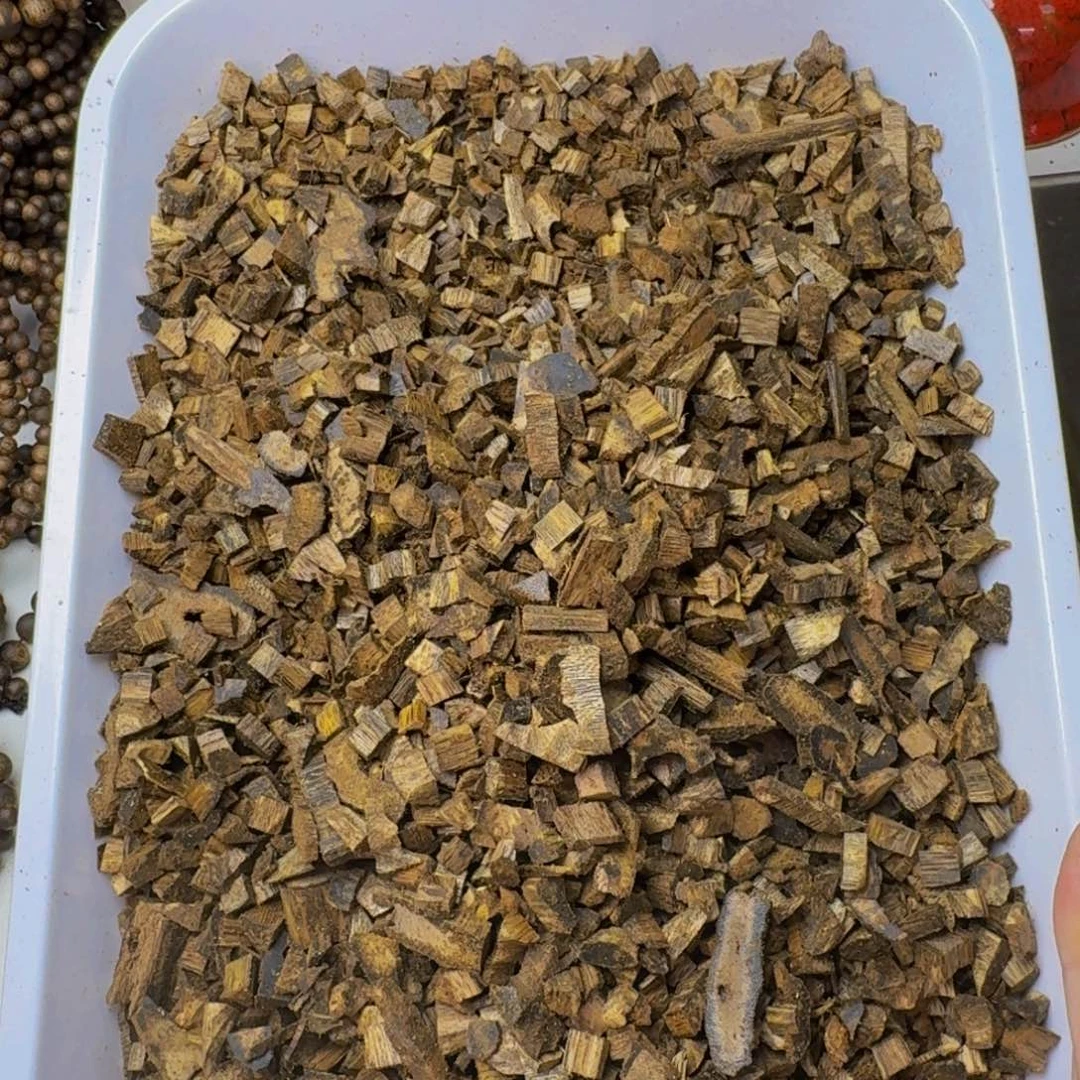 沉香碎屑沉香莺歌绿米粒100克