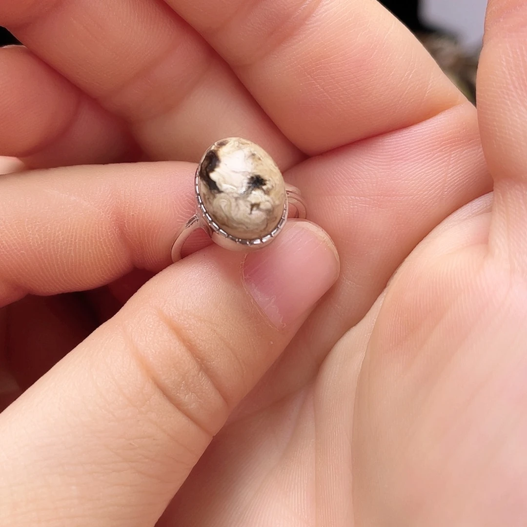 未镶嵌琥珀裸石大