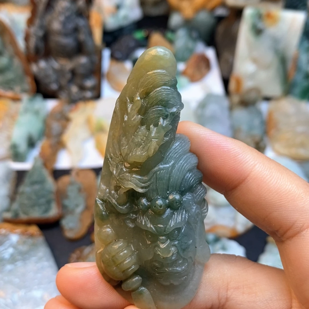 定制翡翠未镶嵌特色a货翡翠