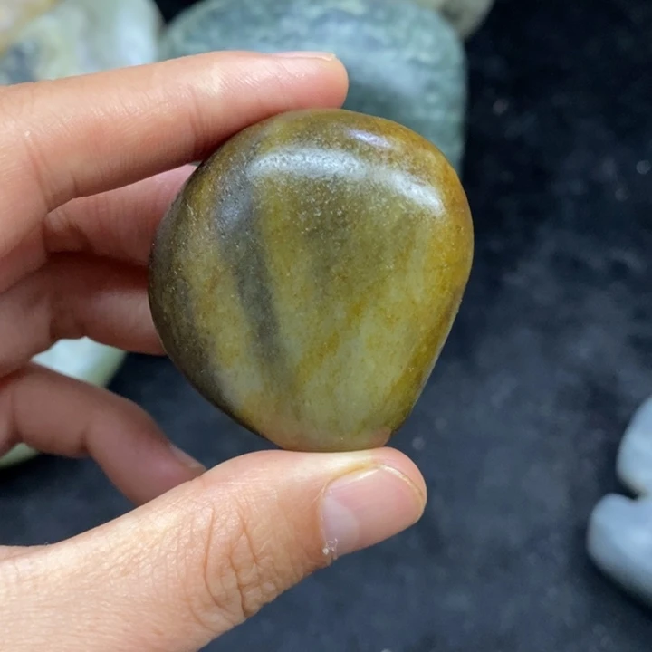 未镶嵌和田玉（糖玉）挂件