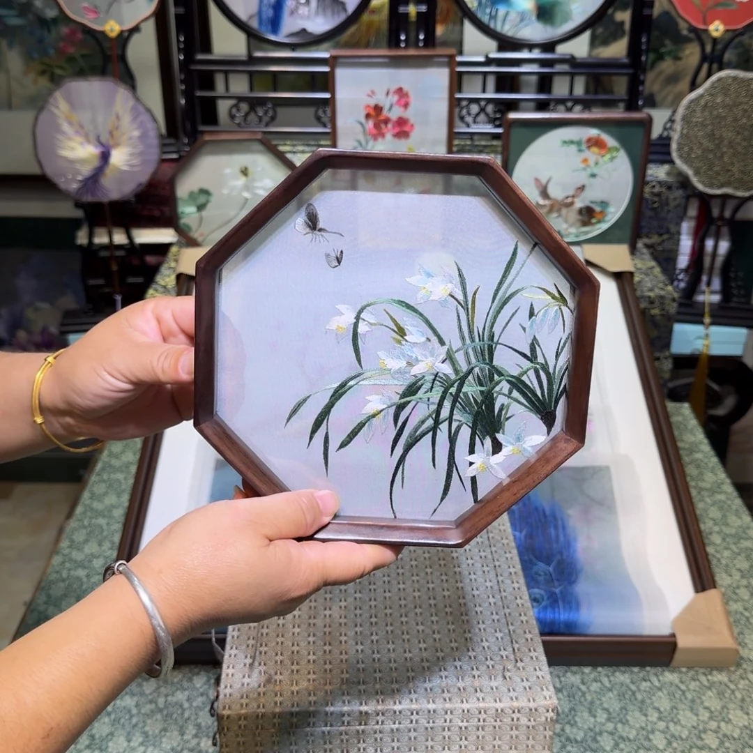 刺绣手工苏绣工艺制作技艺精湛