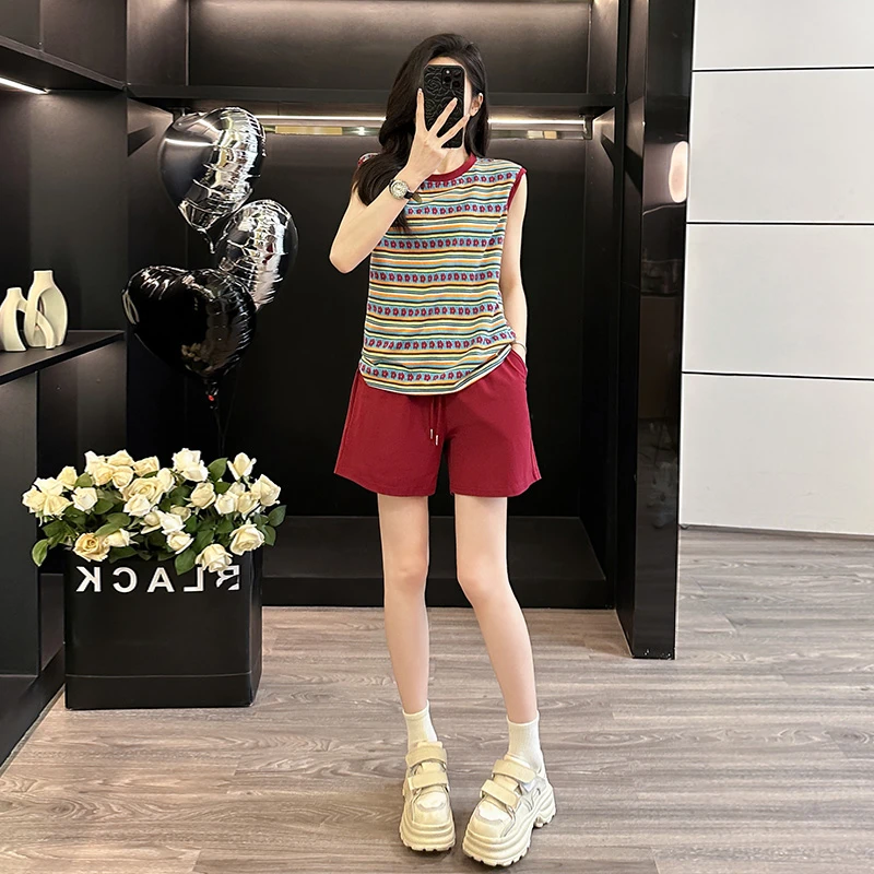 夏季时尚减龄条纹无袖上衣搭配宽松短裤运动休闲套装女显瘦两件套