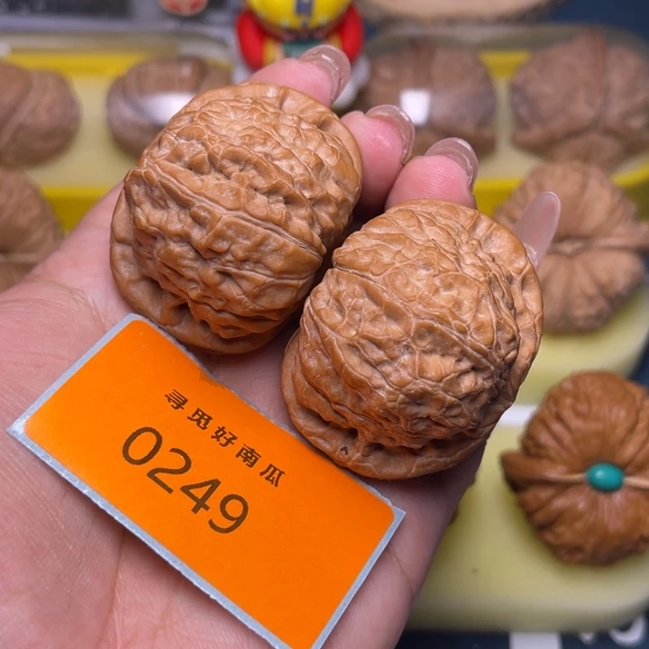 故***。吊坠文玩核桃南瓜墩44-0249