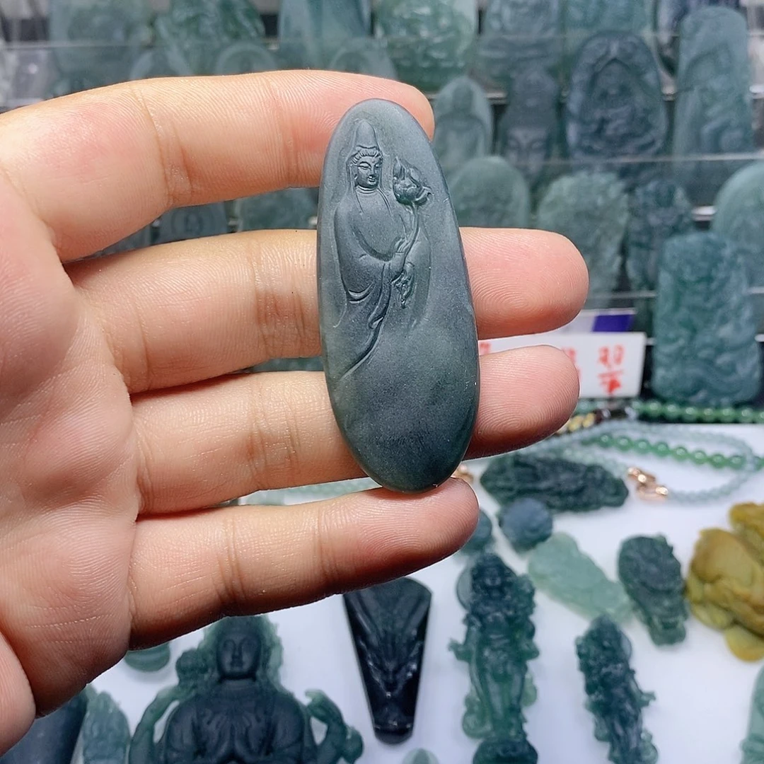 定制翡翠未镶嵌观音