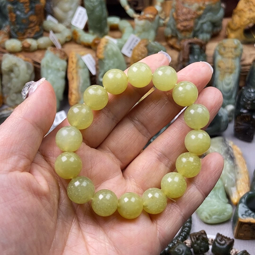 岫岩河磨玉（透闪石质玉）挂坠未镶嵌