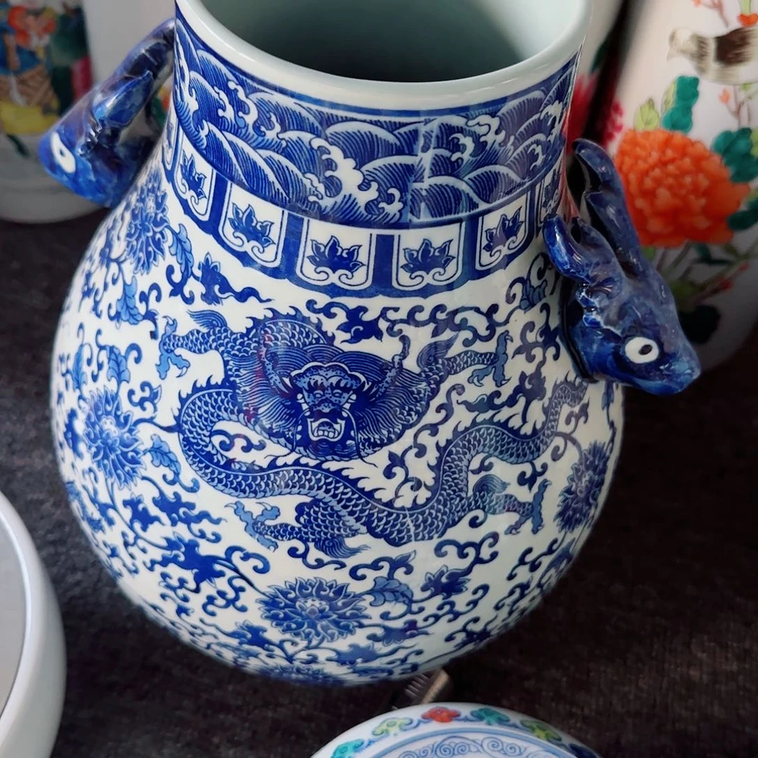 摆件用****8瓷器的工艺技术水平