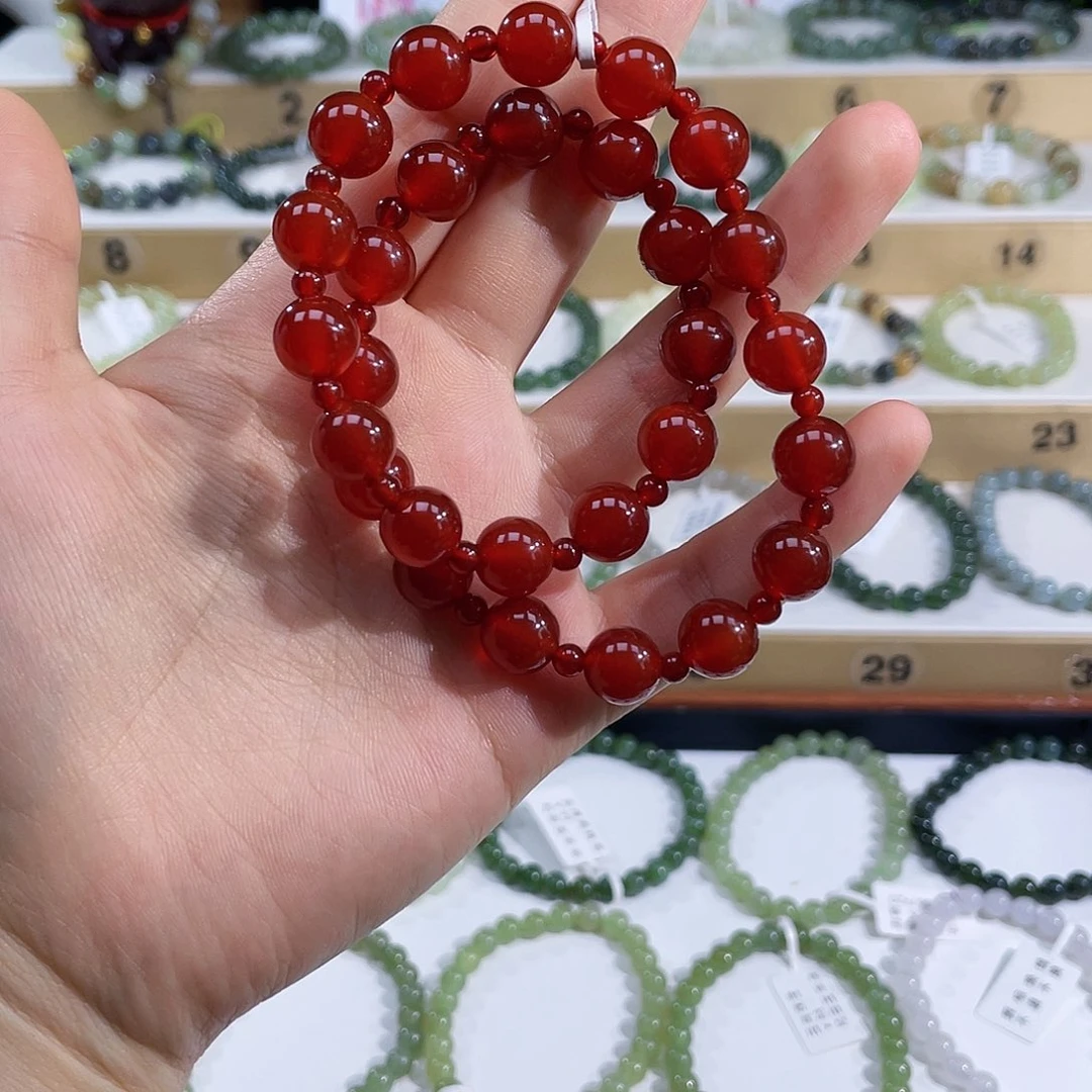 皎***皎和田玉未镶嵌手链