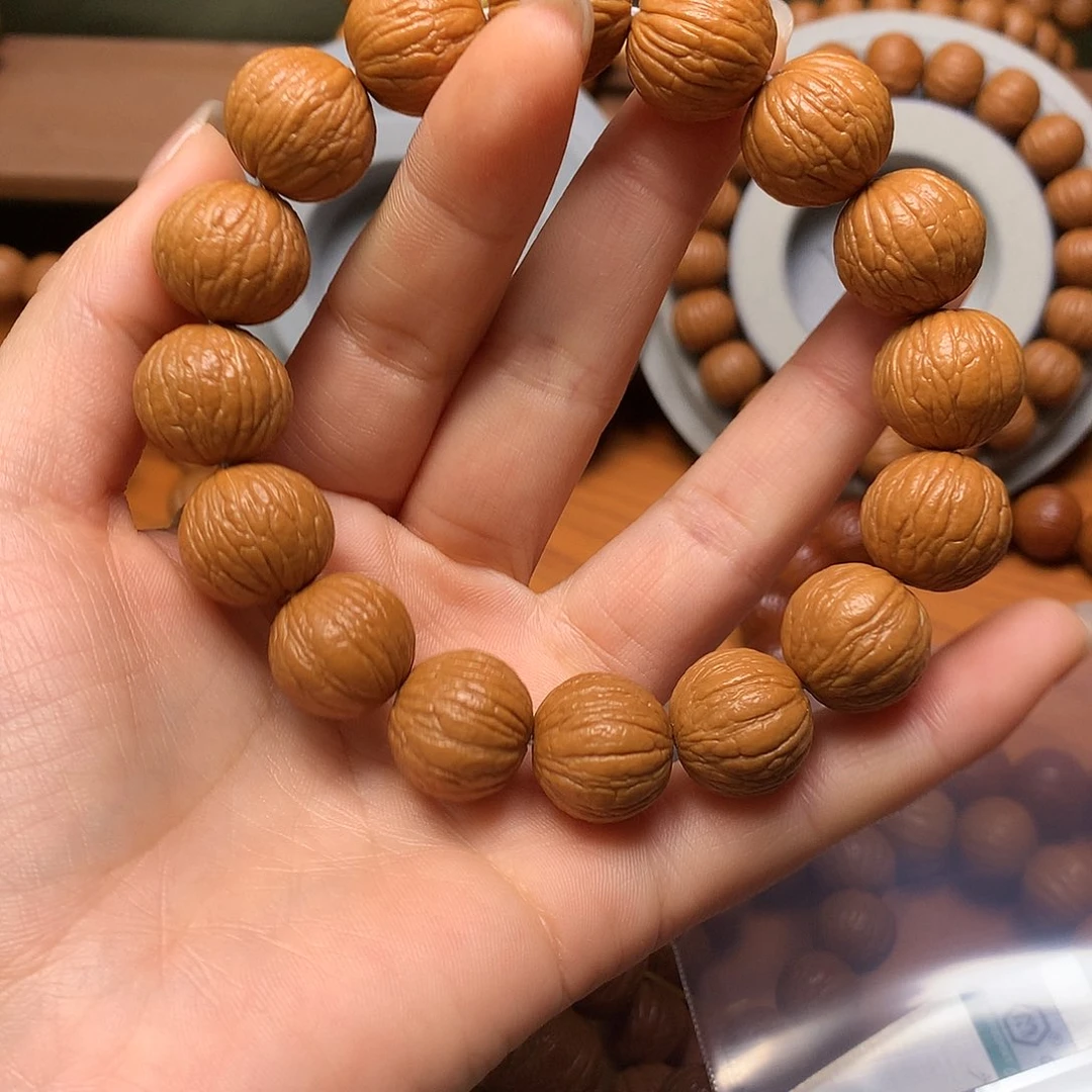 吊坠猴头核桃军16全品风雨