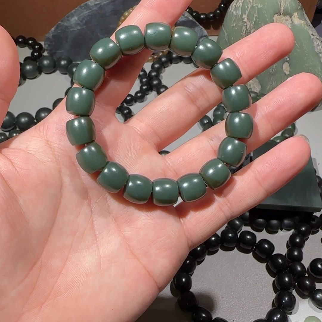 月***和田玉（糖玉）未镶嵌手链