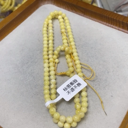 未镶嵌蜜蜡裸石多样性发货