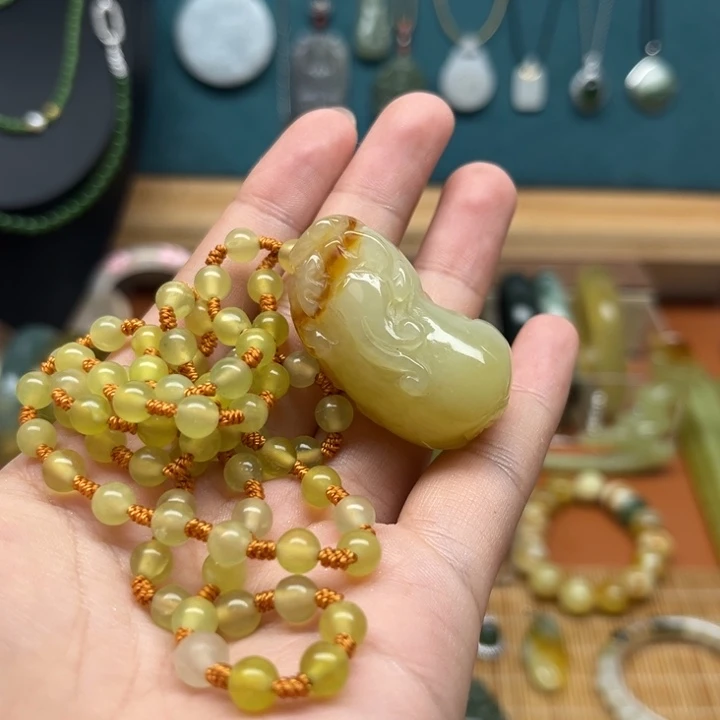 未镶嵌蛇纹石玉手串