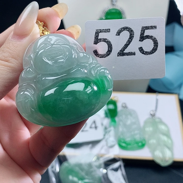 翡翠未镶嵌吊坠(赠链)