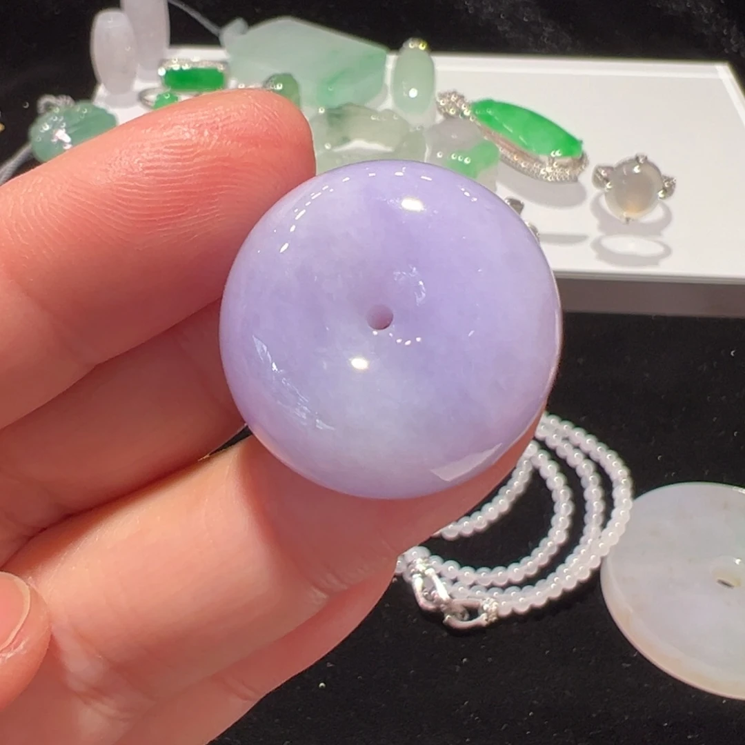 颈饰未镶嵌翡翠吊坠