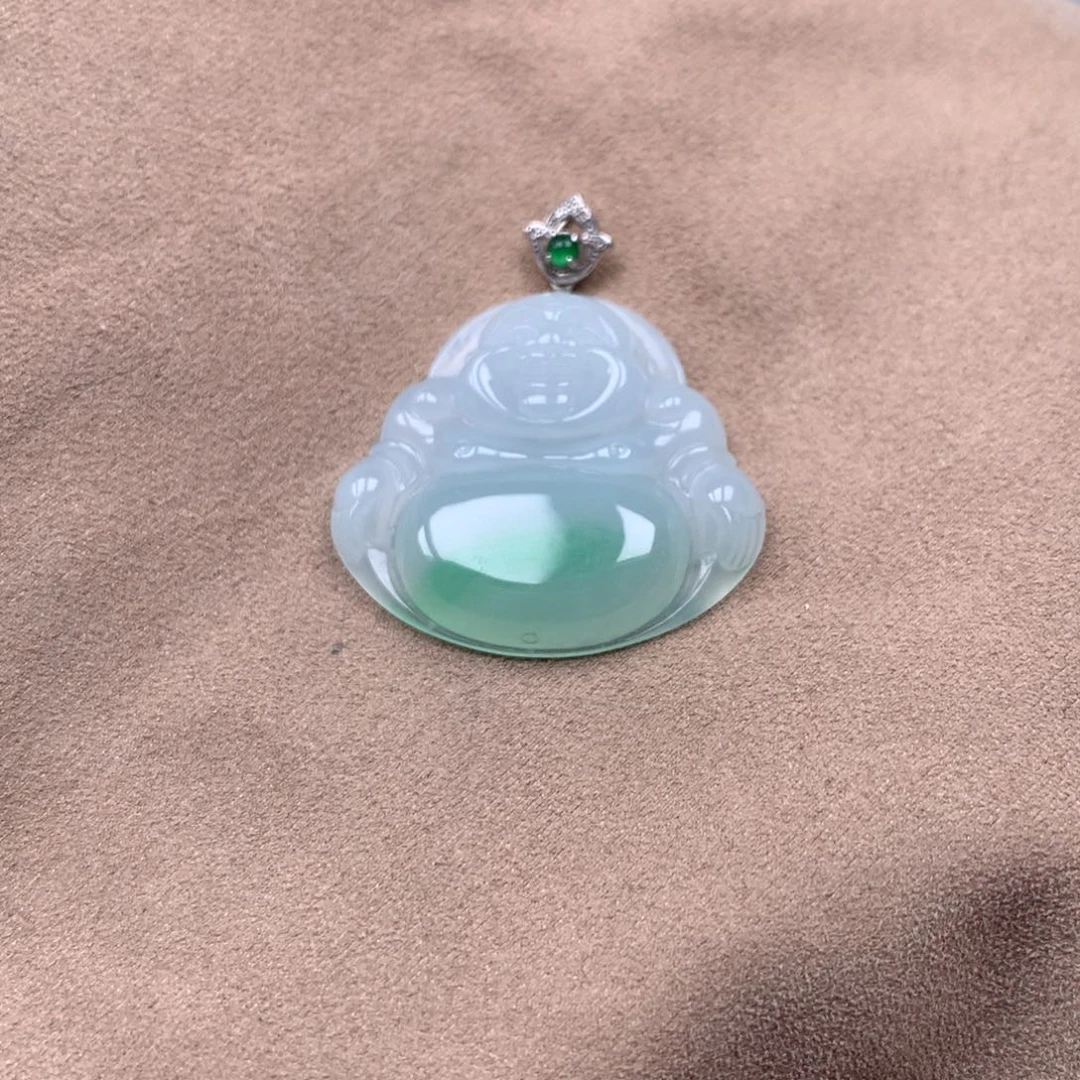 翡翠18K金镶嵌颈饰缅甸翡翠