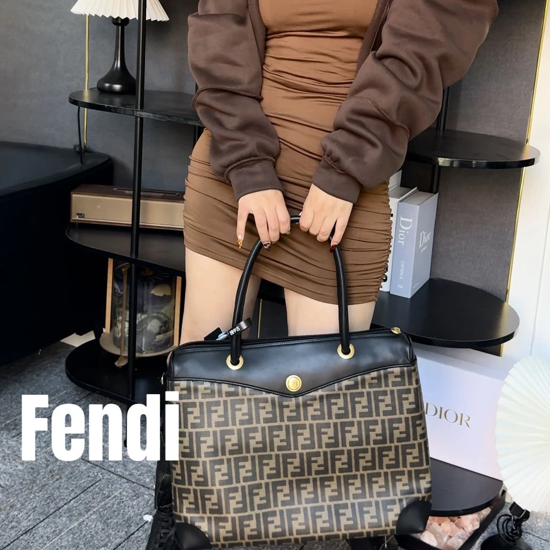 修复品619154/FENDI/芬迪大号托特包