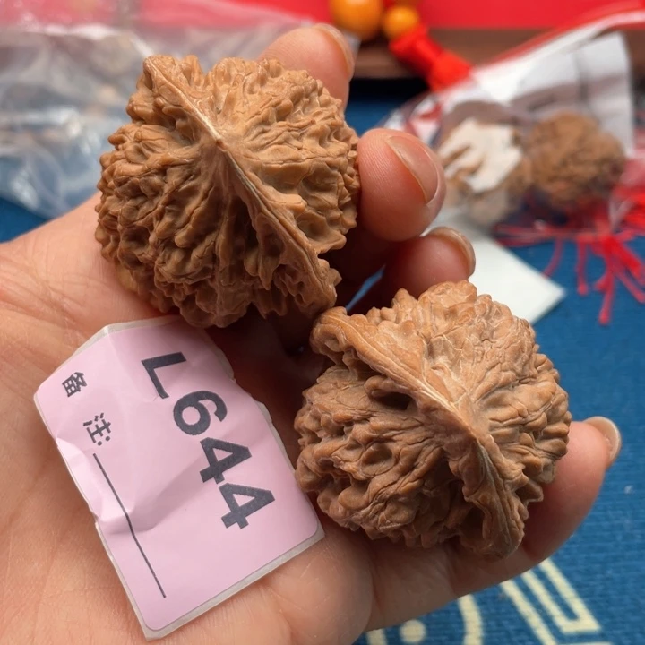 文玩核桃吊坠官帽