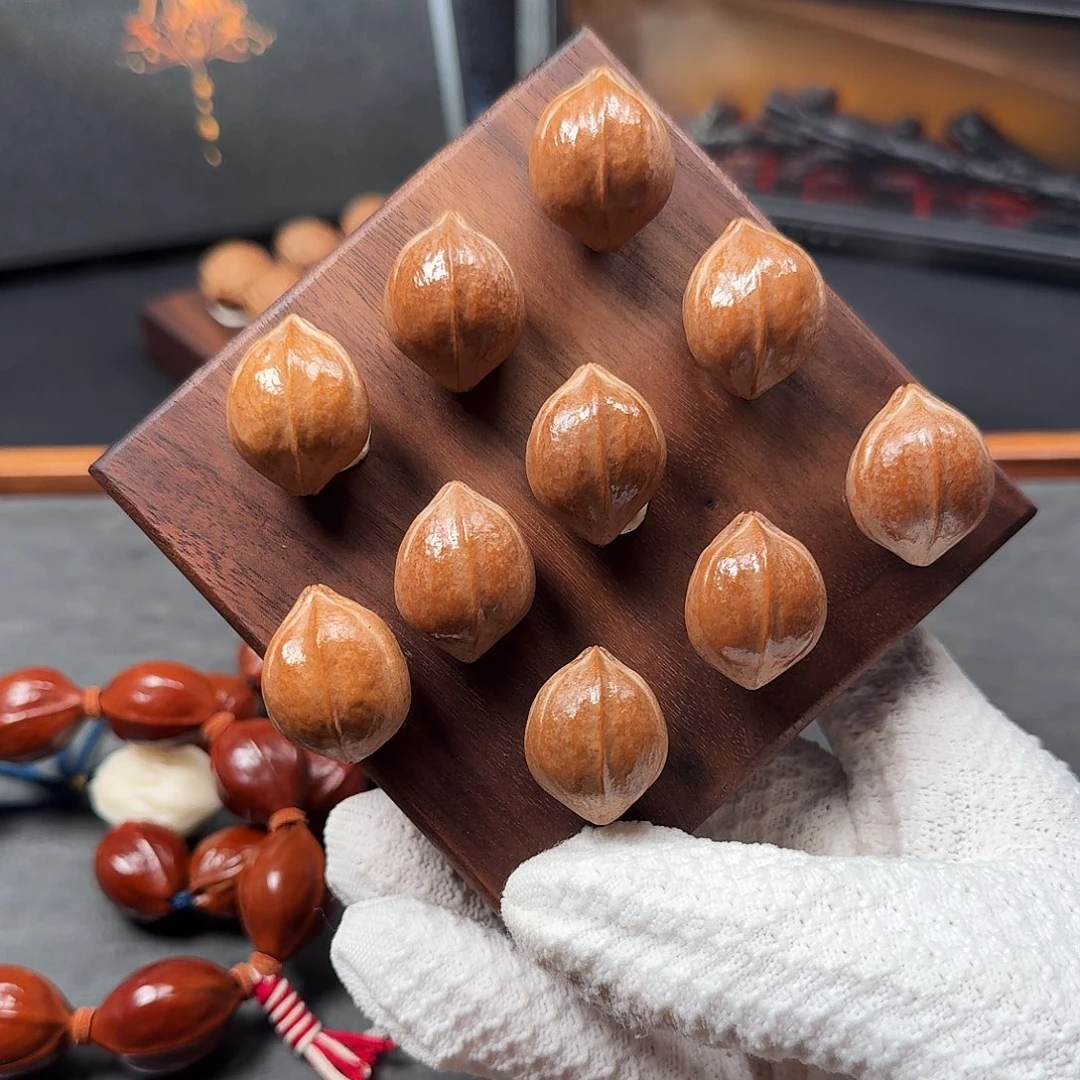 2.0*2.5短圆款原生态梅林铁核手串