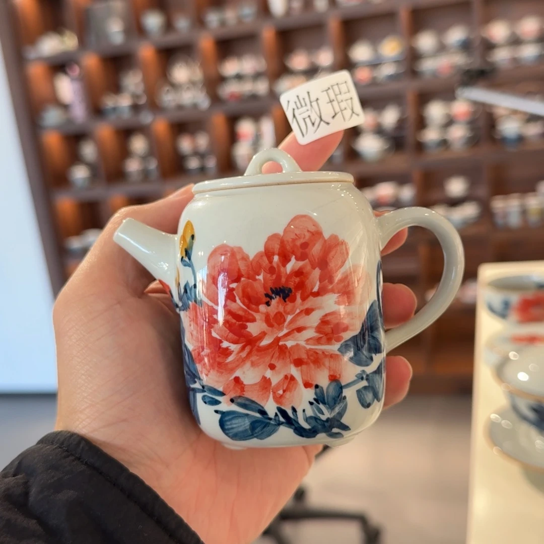 釉下手绘茶具微瑕